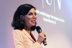 Annette Eimermacher moderiert ... Finance-Events Annette Eimermacher: Finance-Events Eventmoderation